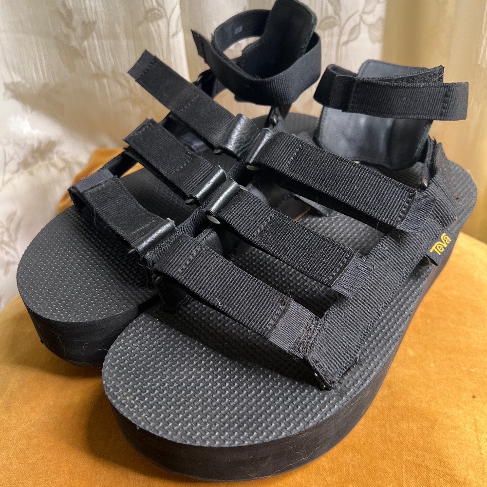 Black Teva Platform Velcro Strap Sandals Size 8